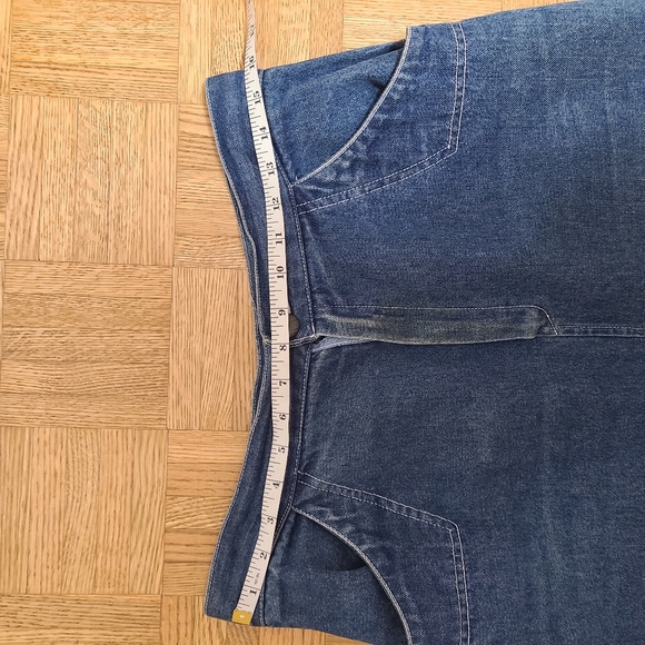 Size 14 Vintage Denim midi skirt - Picture 8 of 9